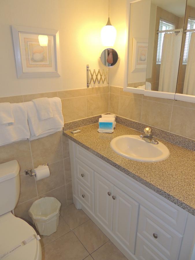 Aqua Mar Condos Помпано Бийч Екстериор снимка